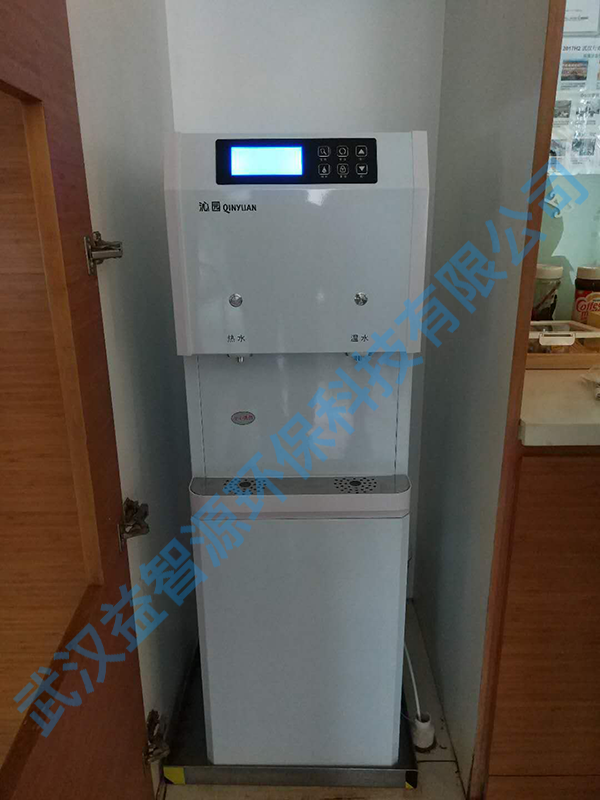施耐德電氣（中國(guó)）有限公司選購(gòu)我司沁園商用直飲機(jī)QS-ZRW-L11（即原QZ-RW304）