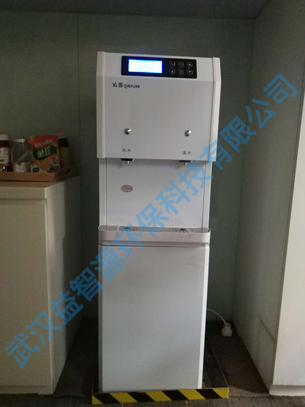施耐德電氣（中國）有限公司選購我司沁園商用直飲機QS-ZRW-L11（即原QZ-RW304）