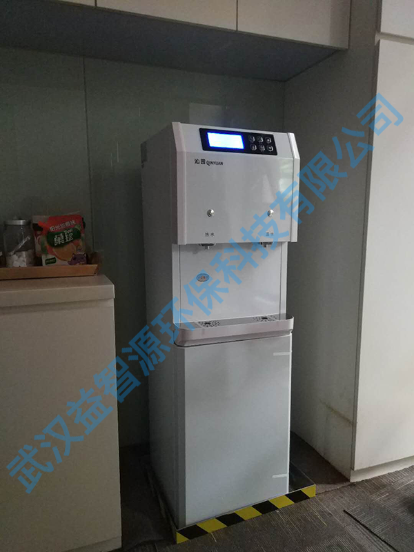 施耐德電氣（中國）有限公司選購我司沁園商用直飲機QS-ZRW-L11（即原QZ-RW304）